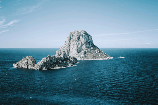 The Ultimate Guide to Yachts Ibiza: Planning Your Perfect Day at Sea