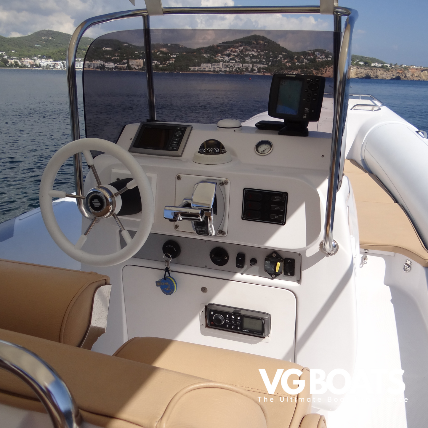 SACS 25 - Yachts Ibiza