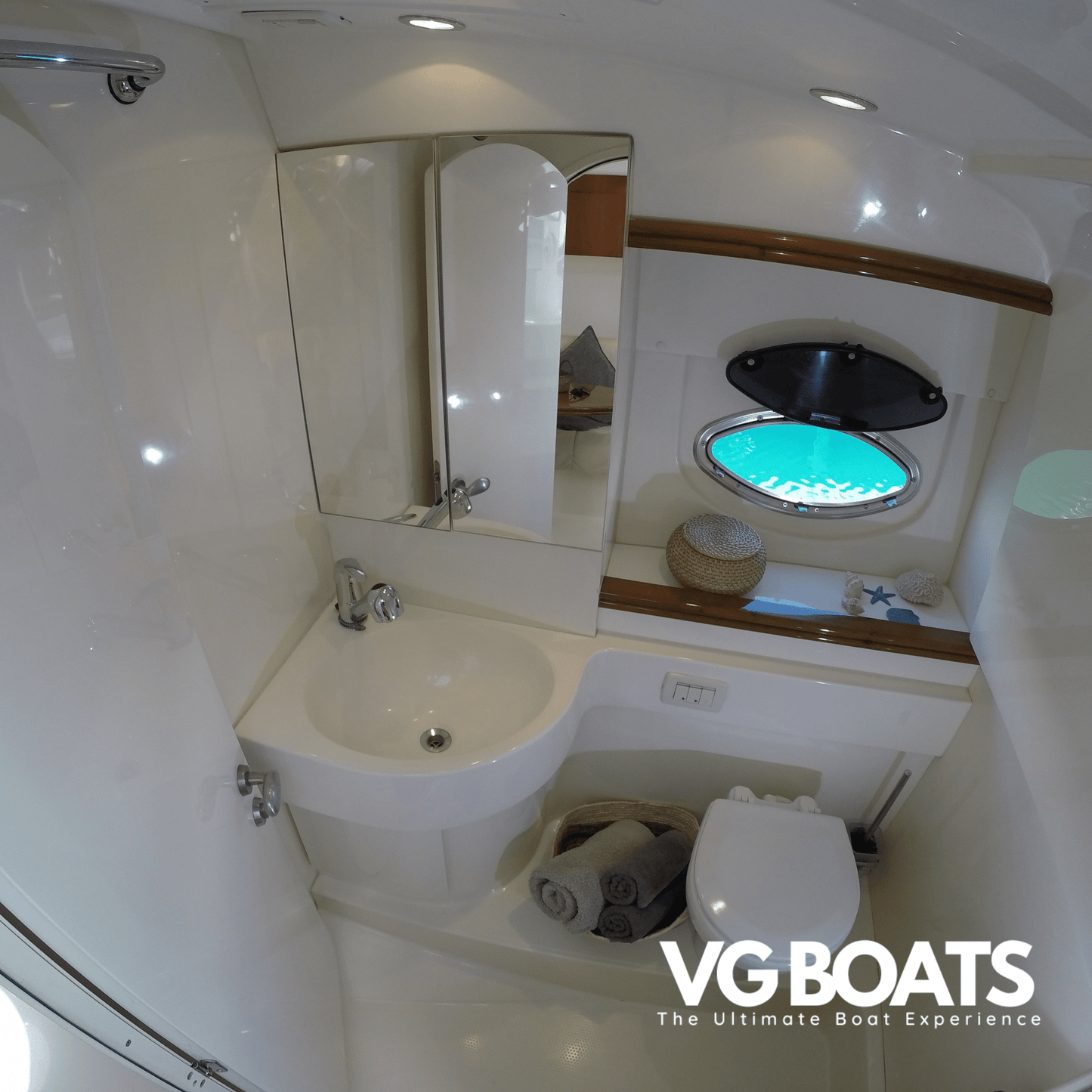 PERSHING 37 - Yachts Ibiza
