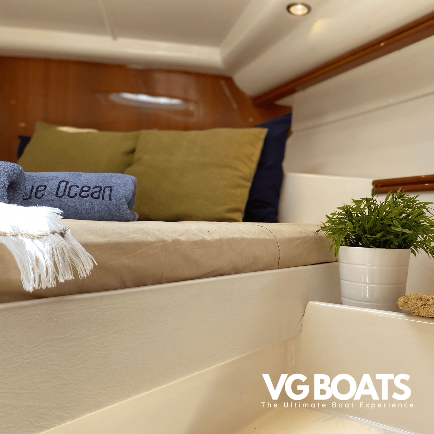 PERSHING 37 - Yachts Ibiza