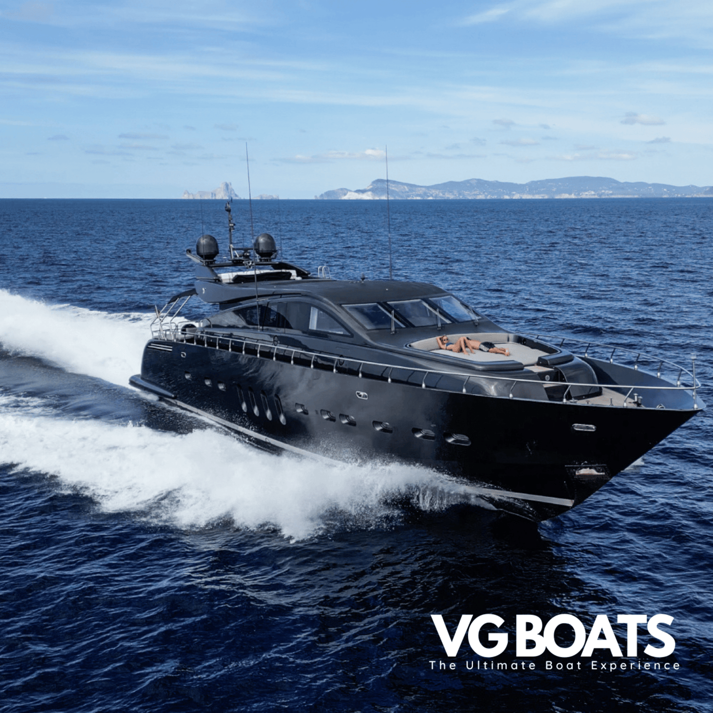 LEOPARD 102 Black Edition - Yachts Ibiza