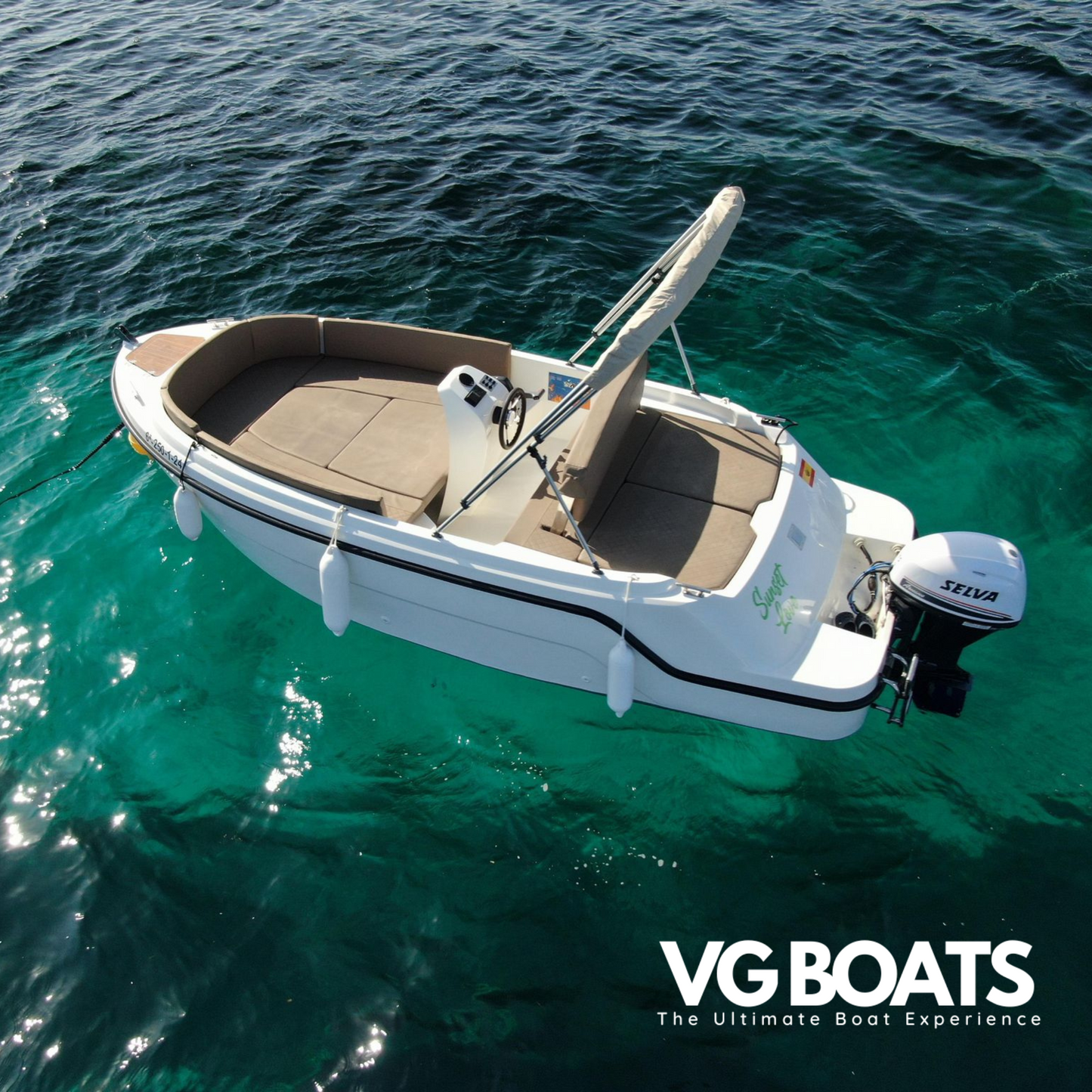 SELF-DRIVE BOAT (No License Needed)