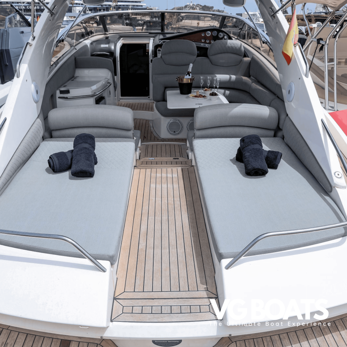 SUNSEEKER SUPERHAWK 43 - Yachts Ibiza