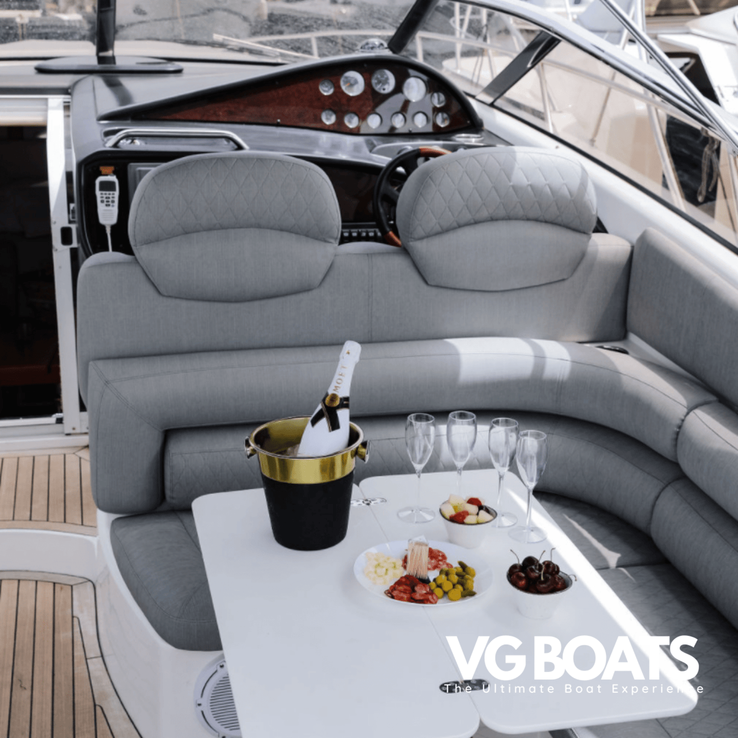 SUNSEEKER SUPERHAWK 43 - Yachts Ibiza