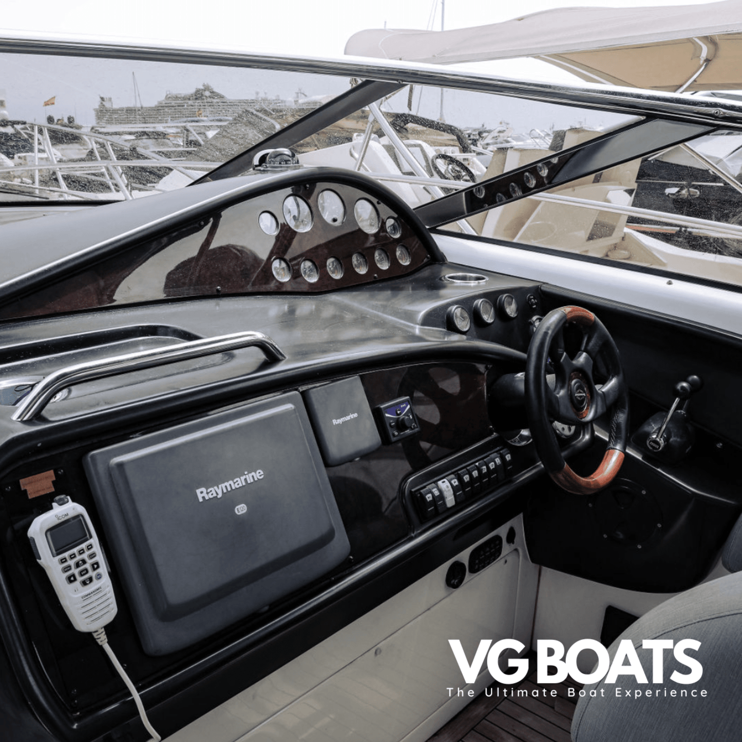 SUNSEEKER SUPERHAWK 43 - Yachts Ibiza