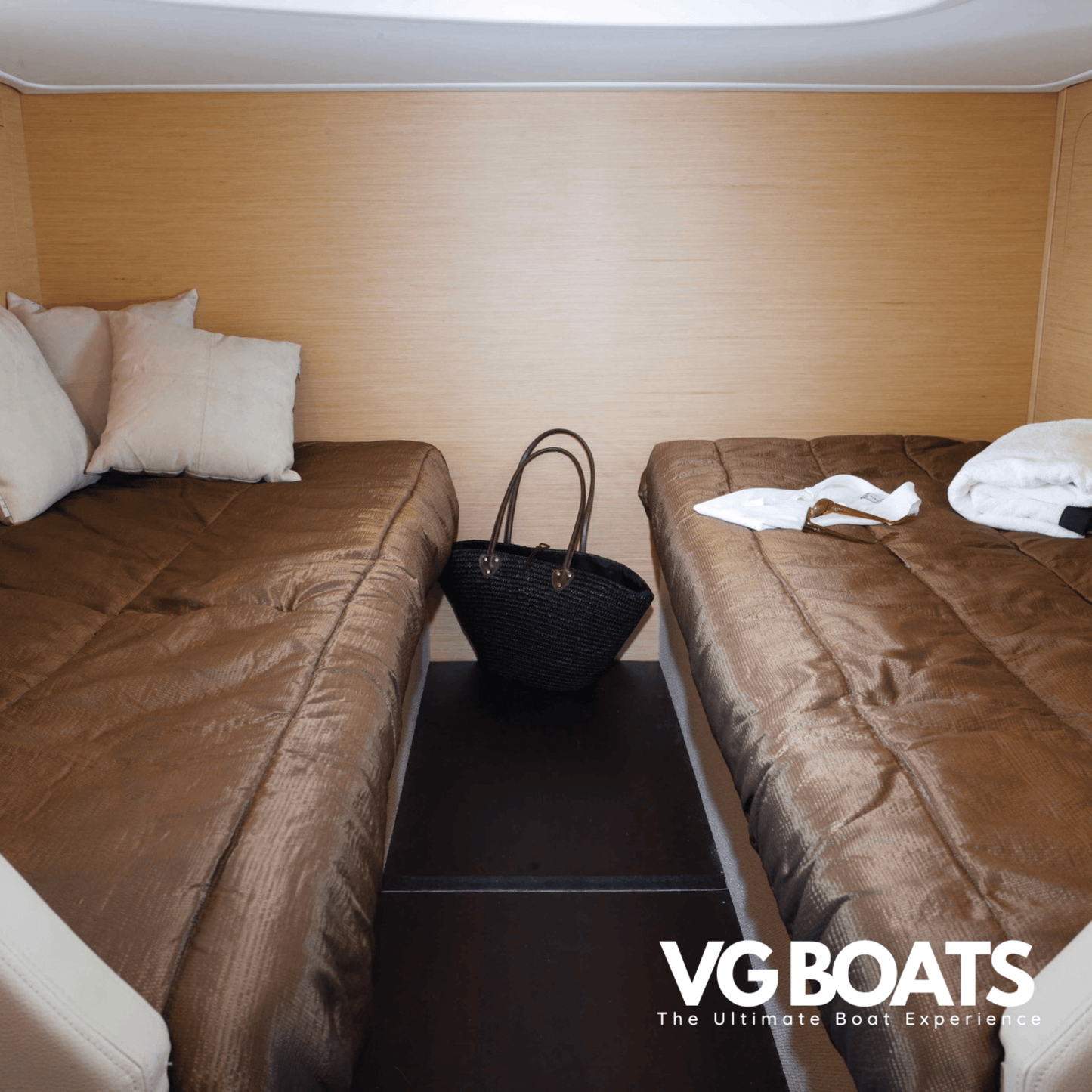 MONTECARLO 37 - Yachts Ibiza