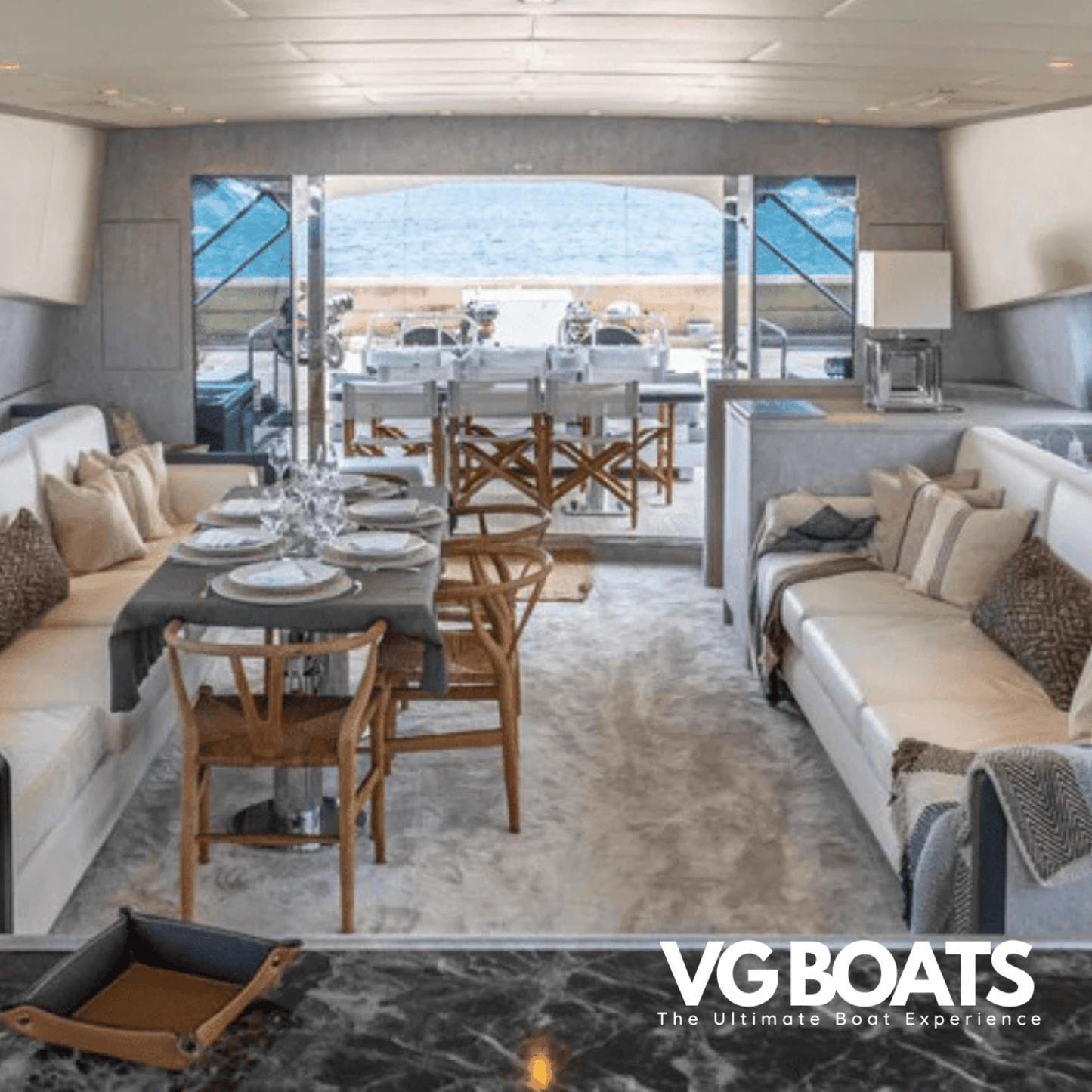 LEOPARD 102 Black Edition - Yachts Ibiza