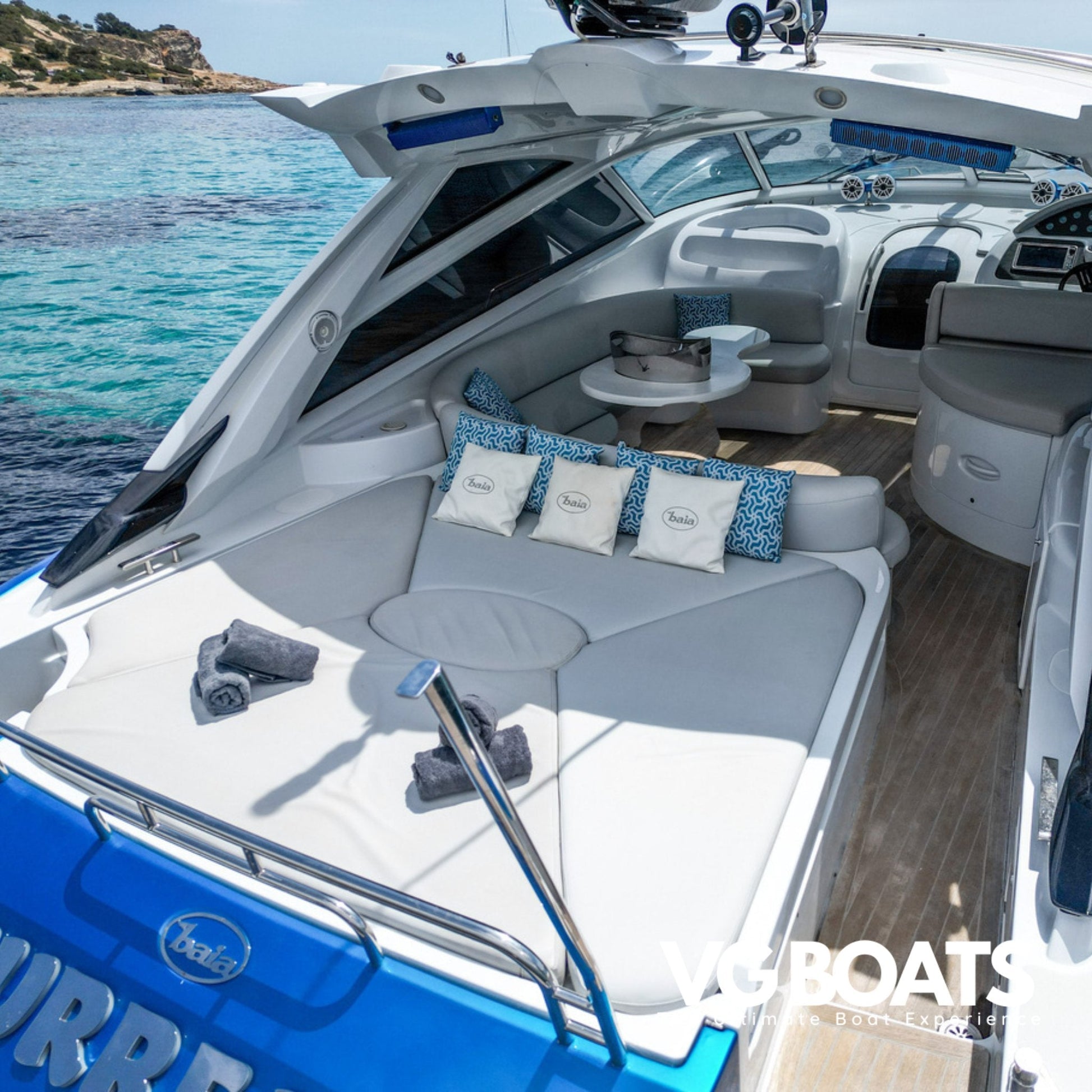 Baia Aqua 54 - Yachts Ibiza, Back View