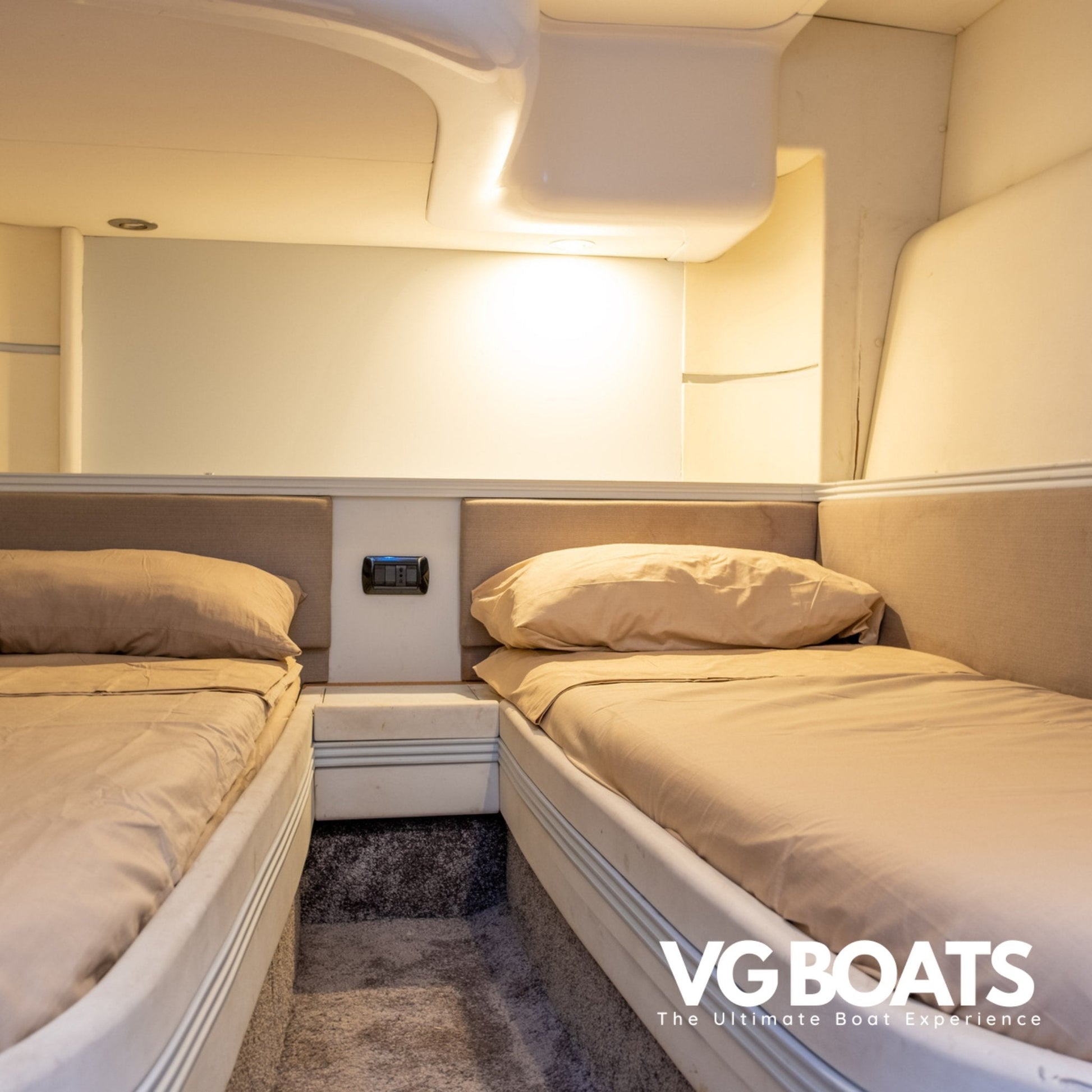 Baia Aqua 54 - Yachts Ibiza, Guest Room View