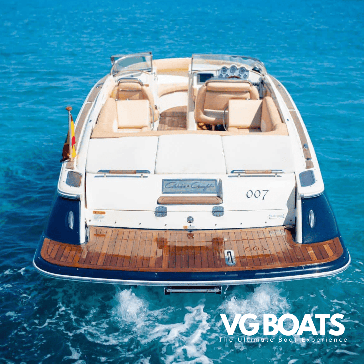 CHRIS CRAFT 28 - Yachts Ibiza, Back Side View