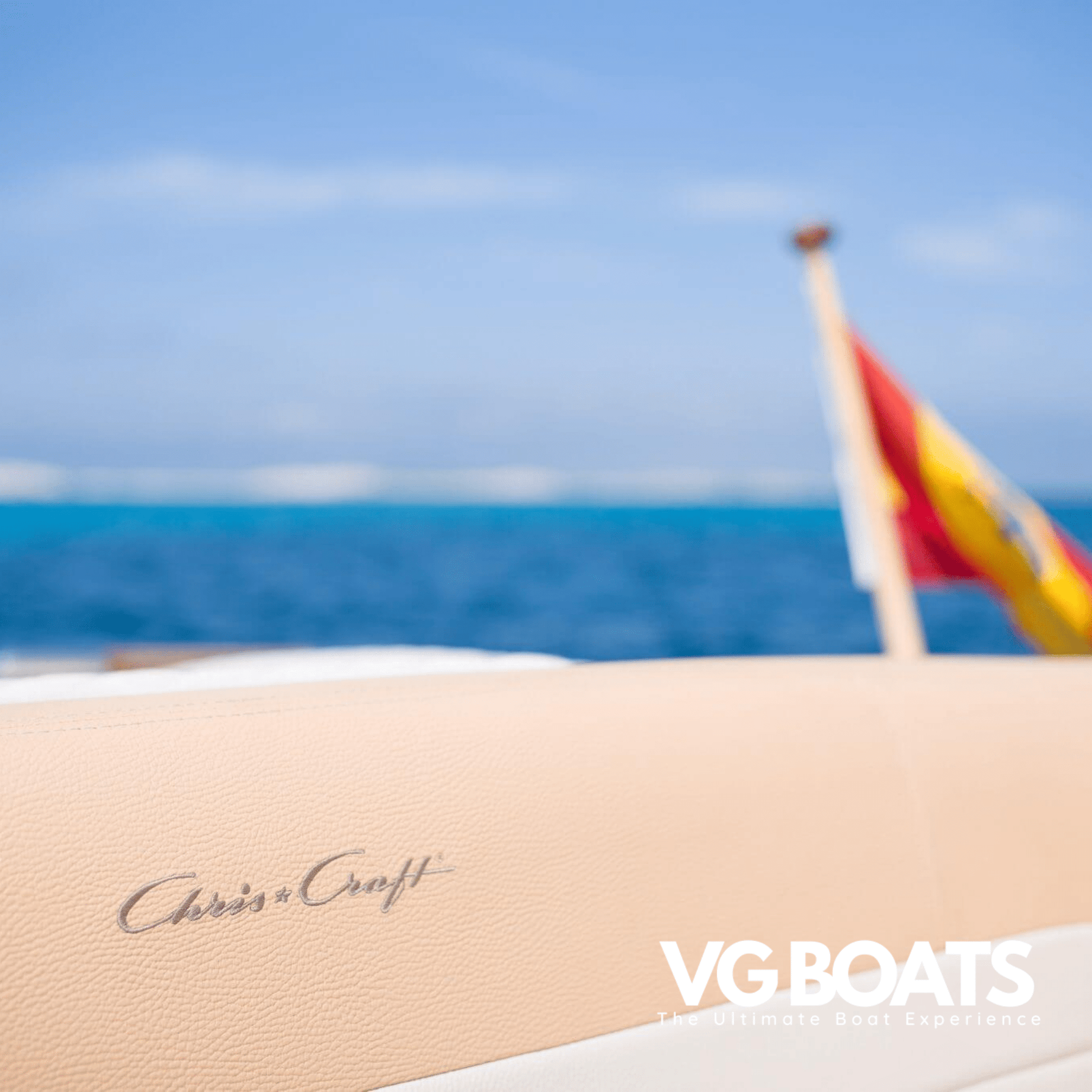 CHRIS CRAFT 28 - Yachts Ibiza, Behind View