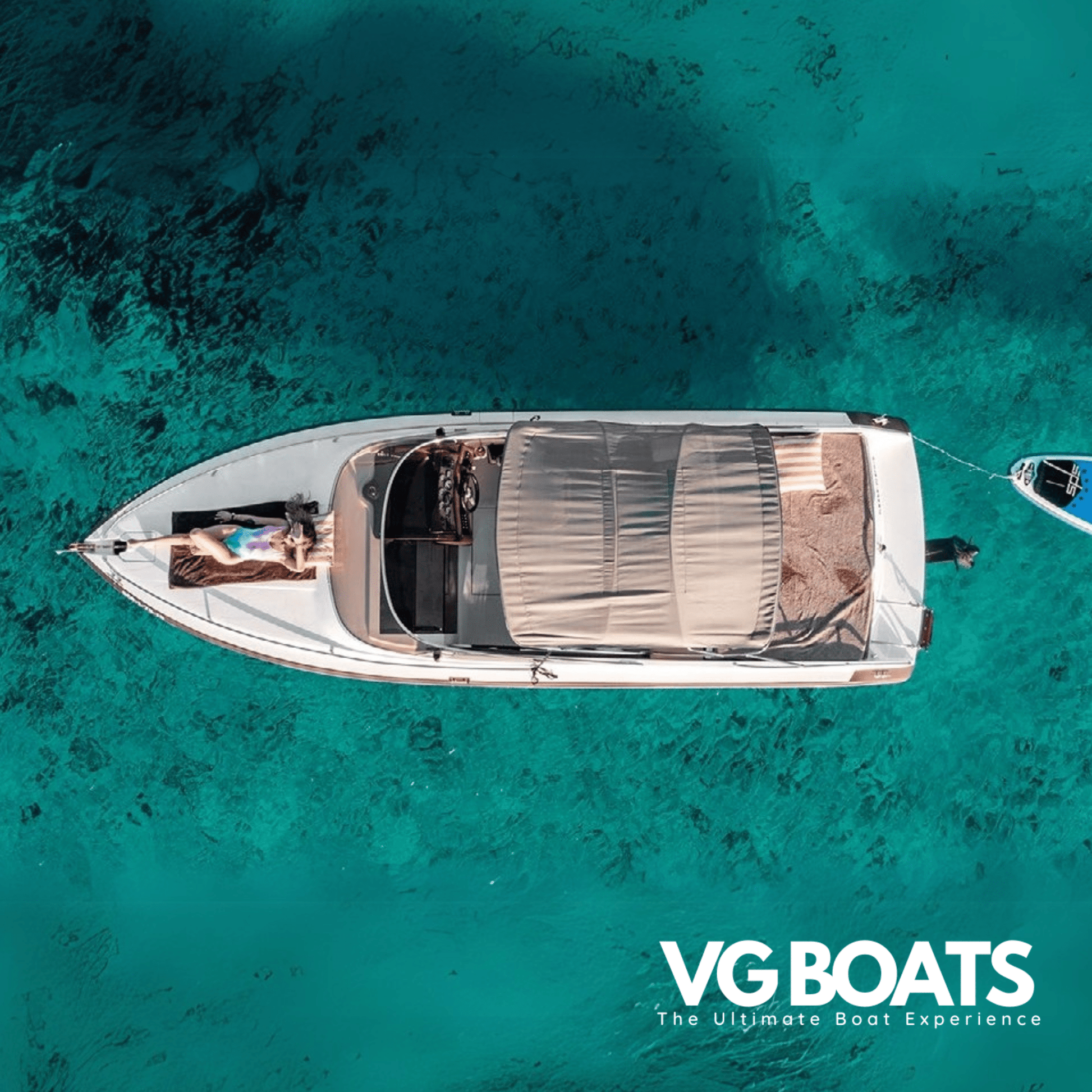 CRANCHI 26 - Yachts Ibiza, Above Side View