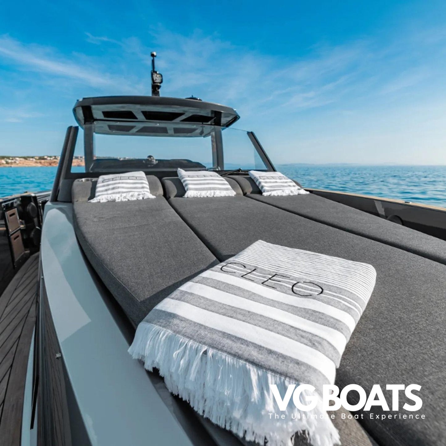 FJORD 44 - Yachts Ibiza, Front Deck View