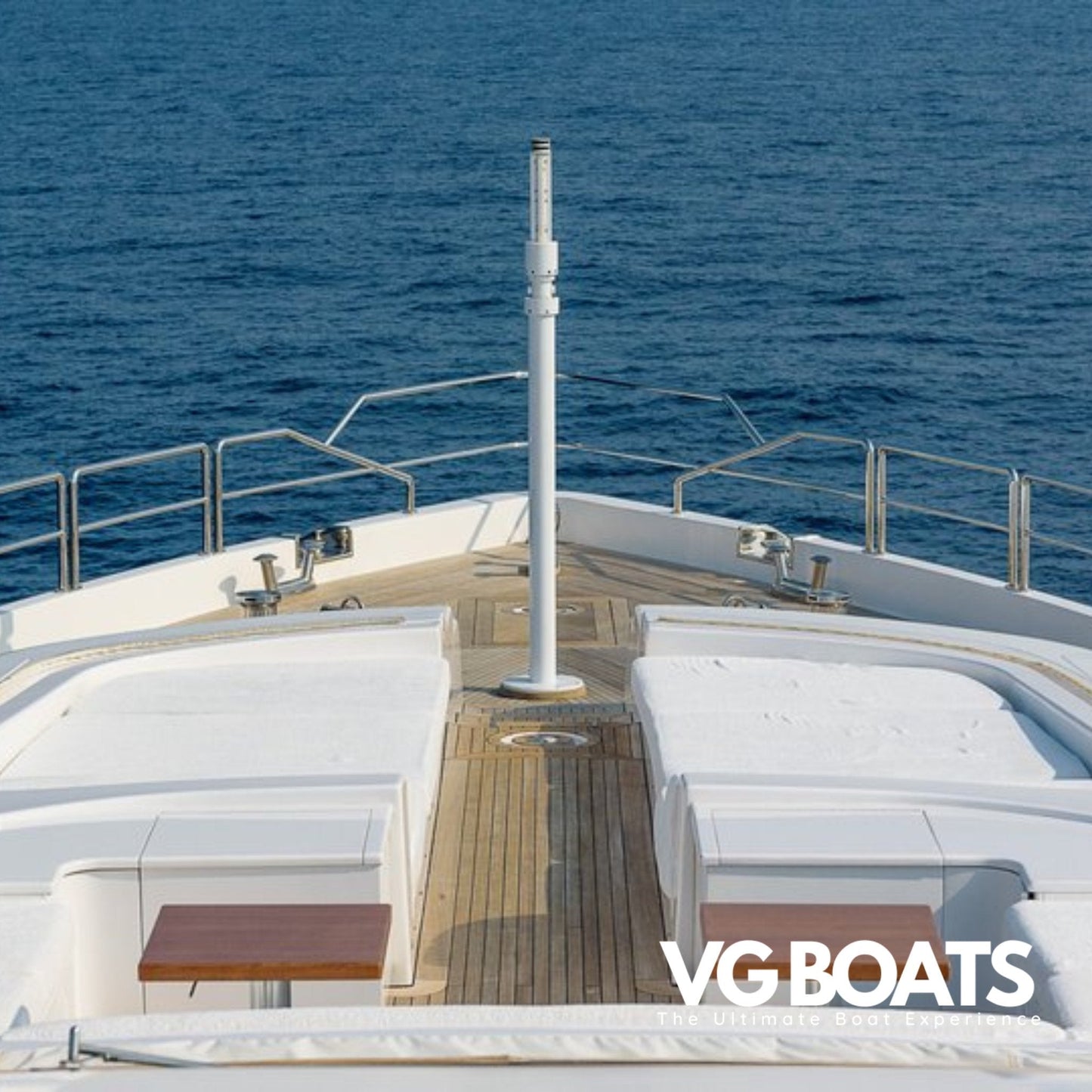 LEOPARD 151 - Yachts Ibiza, Front Deck View
