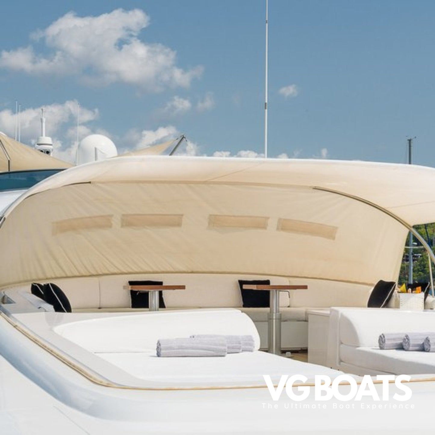 LEOPARD 151 - Yachts Ibiza, Sun Deck Area View