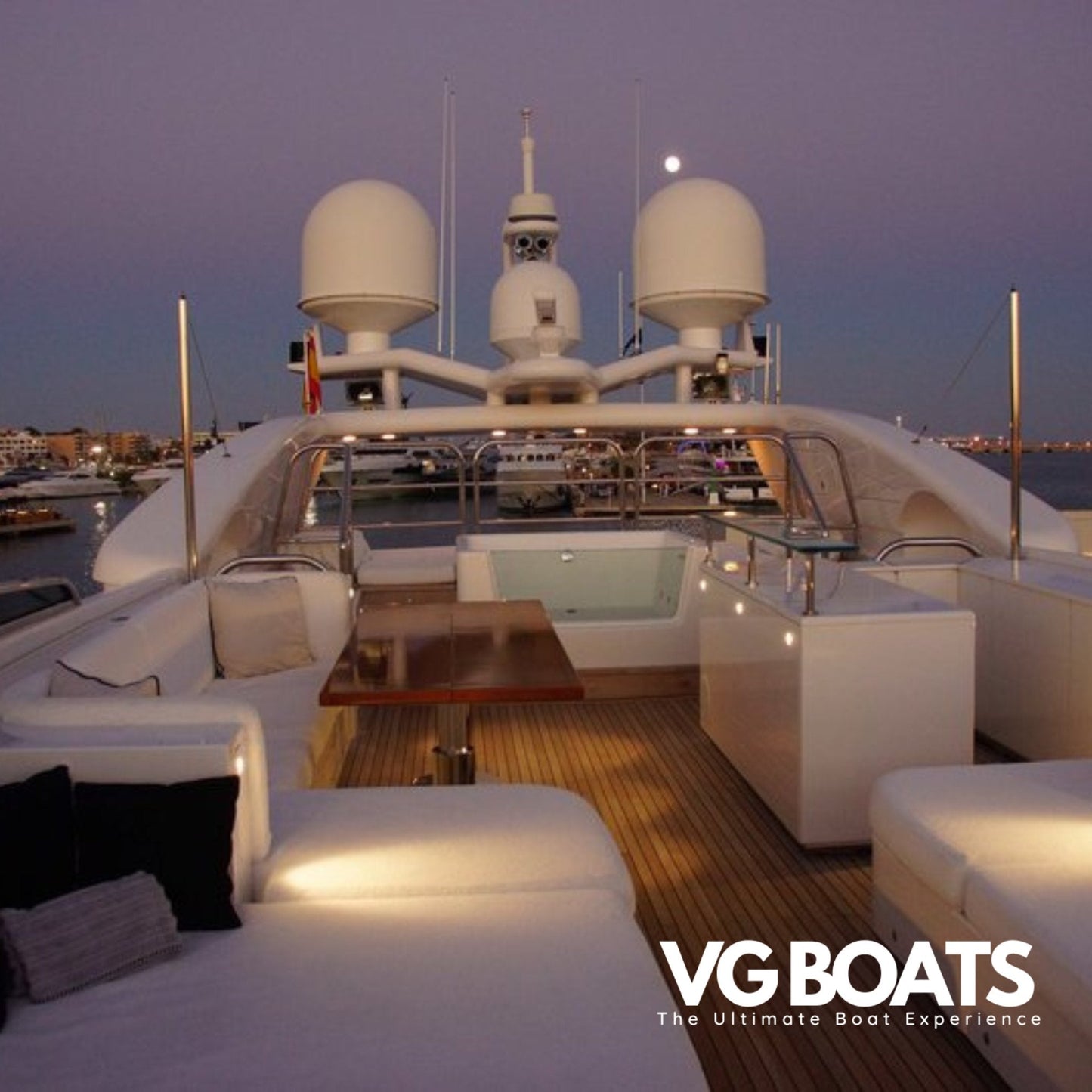 LEOPARD 151 - Yachts Ibiza, Upper Deck Night View