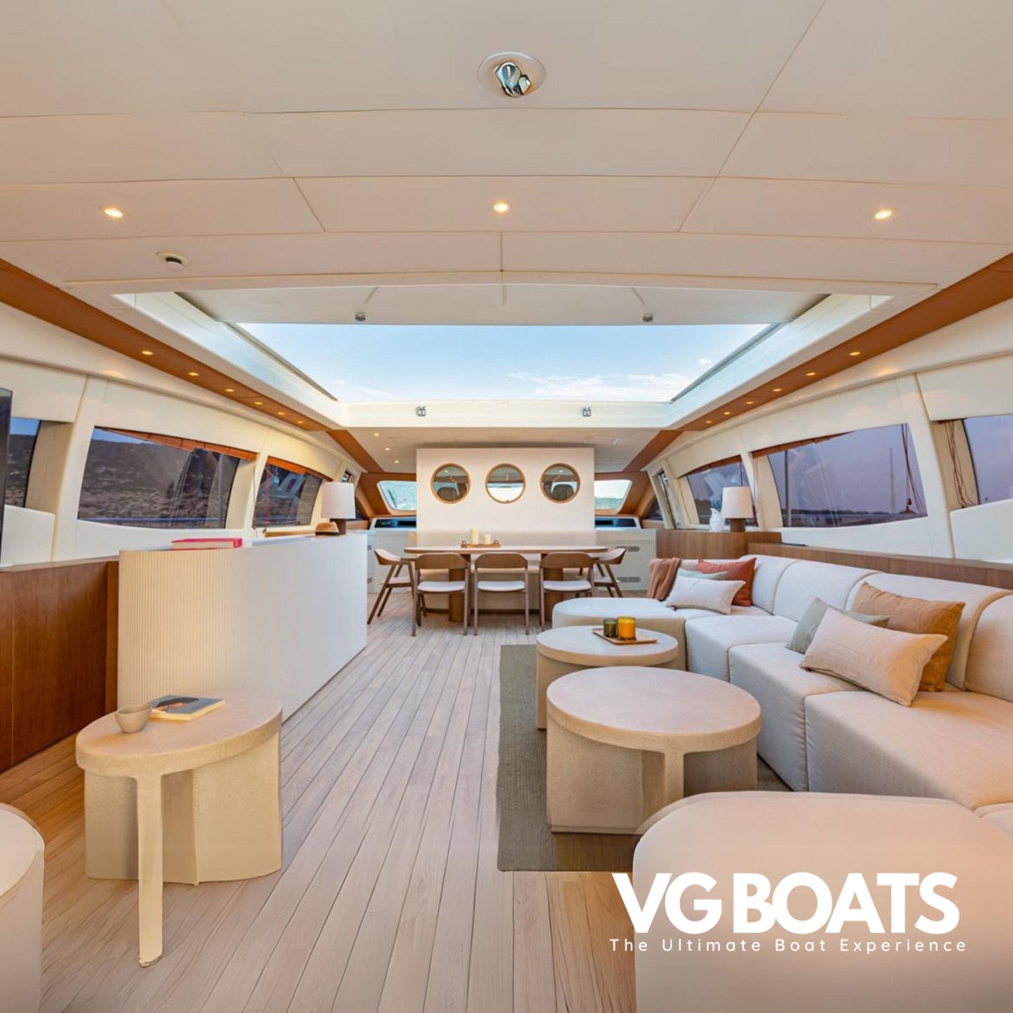 MANGUSTA 108 - Yachts Ibiza, Living Room View