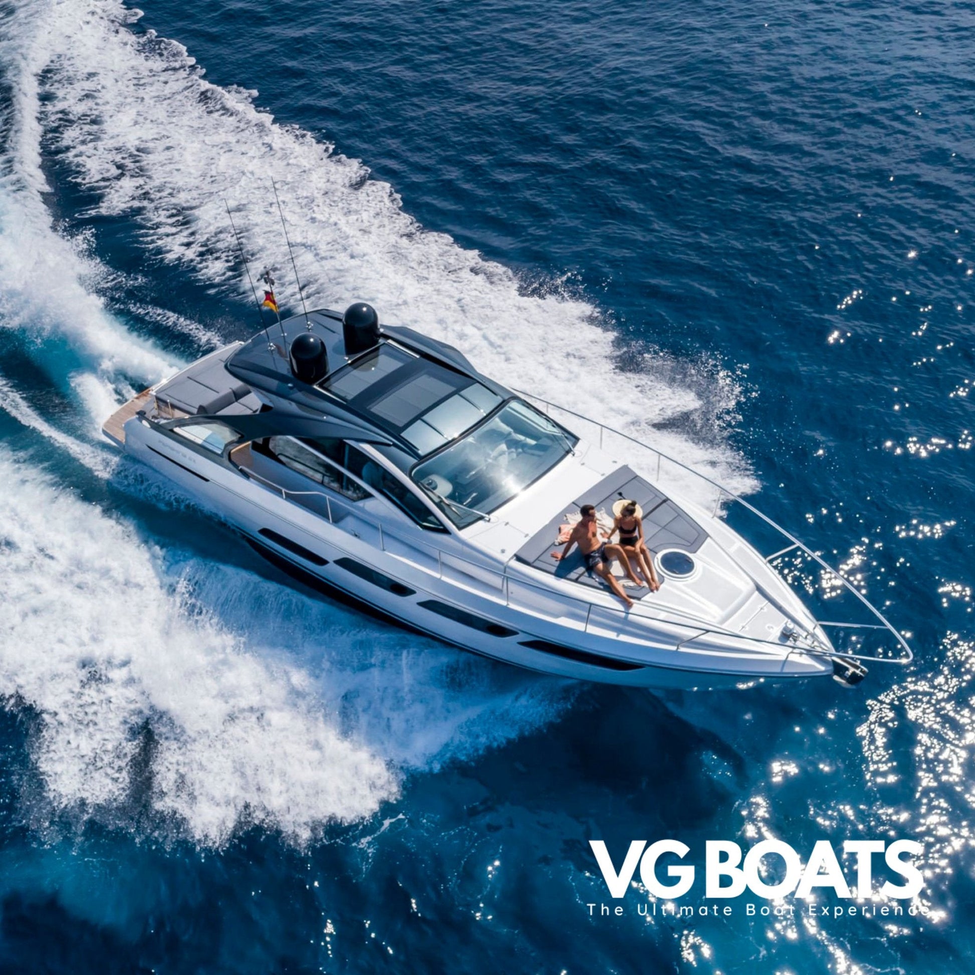 PERSHING 5X - Yachts Ibiza, Right Above Side View