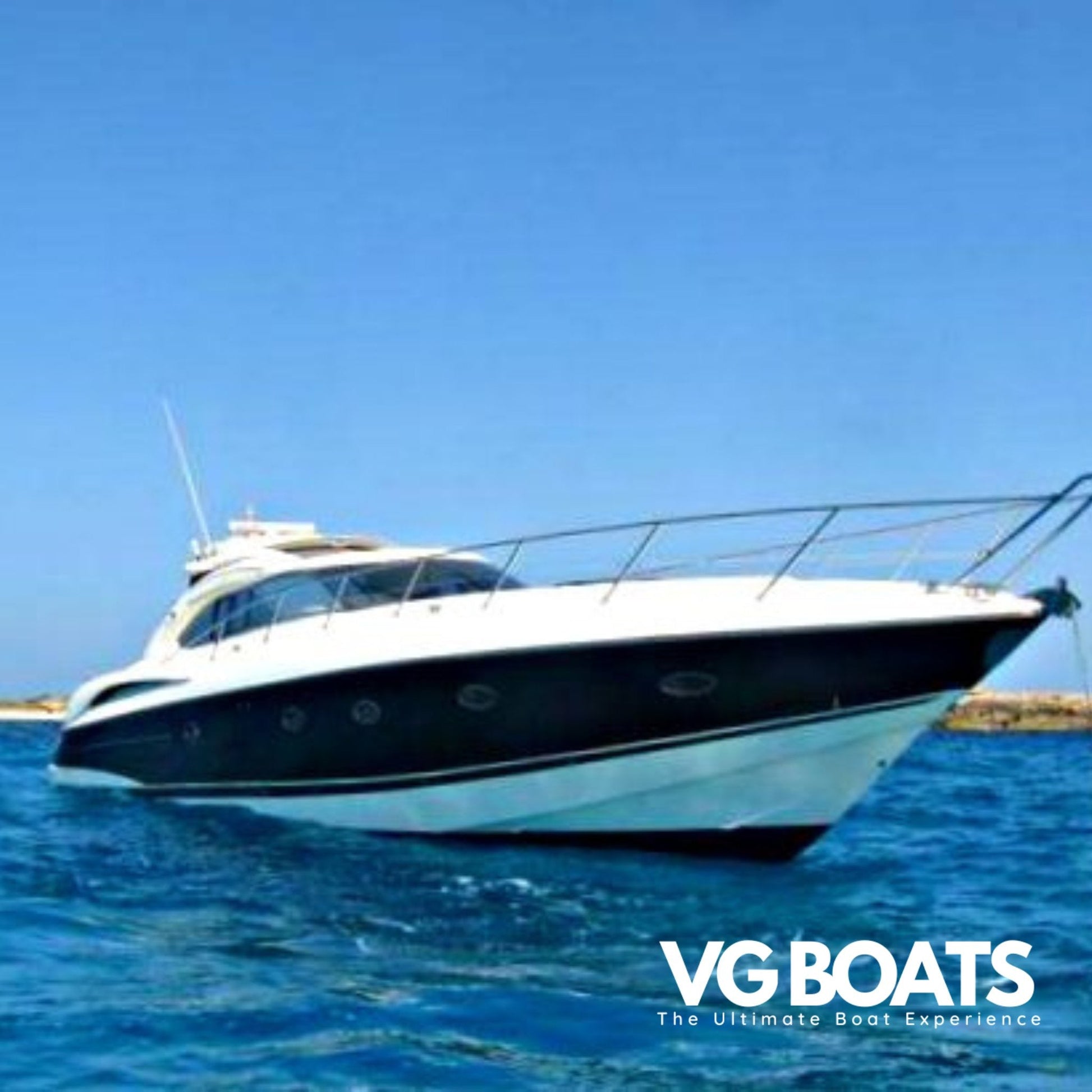 SUNSEEKER PREDATOR 60 - Yachts Ibiza, Front Left Side View