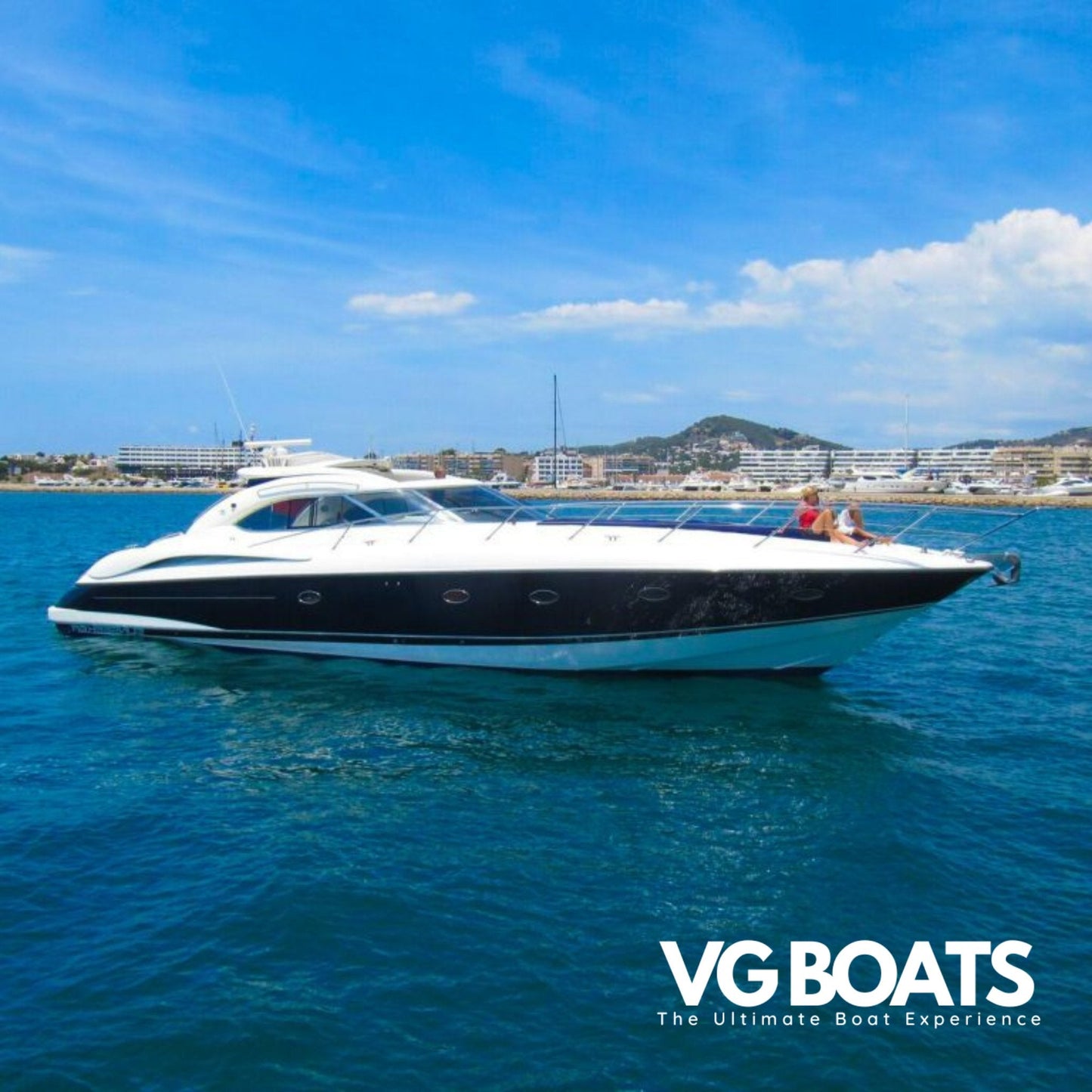 SUNSEEKER PREDATOR 60 - Yachts Ibiza, Right Front Side View