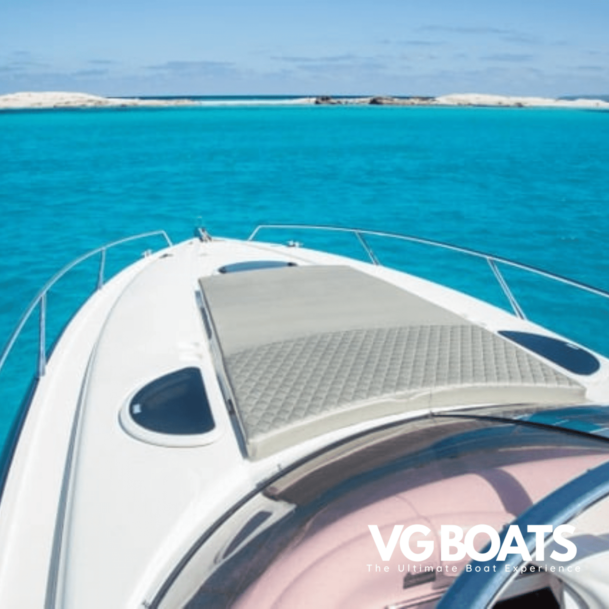 SUNSEEKER SUPERHAWK 40 - Yachts Ibiza, Front Area View