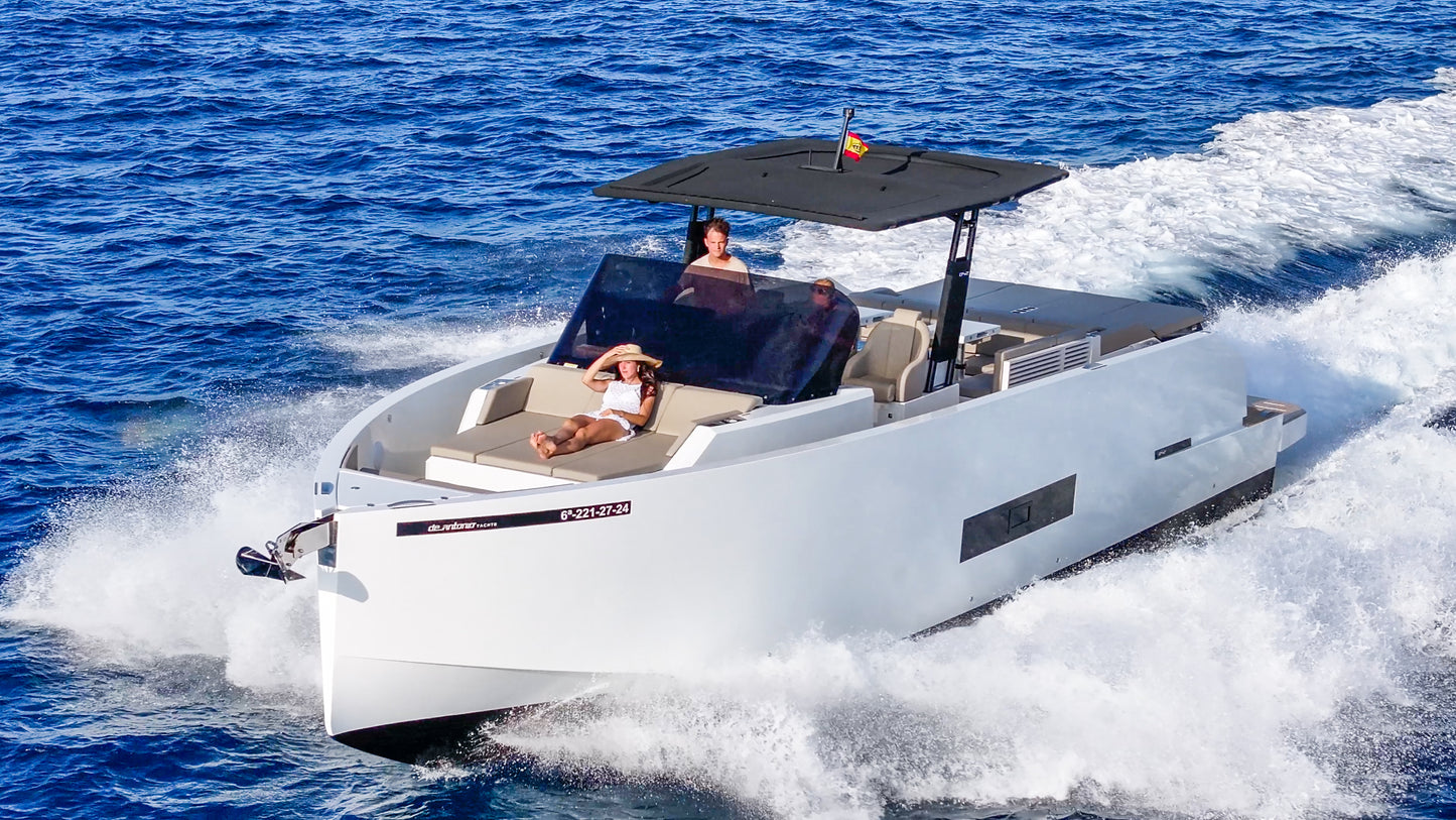 DE ANTONIO D42 | "PlayYacht III"