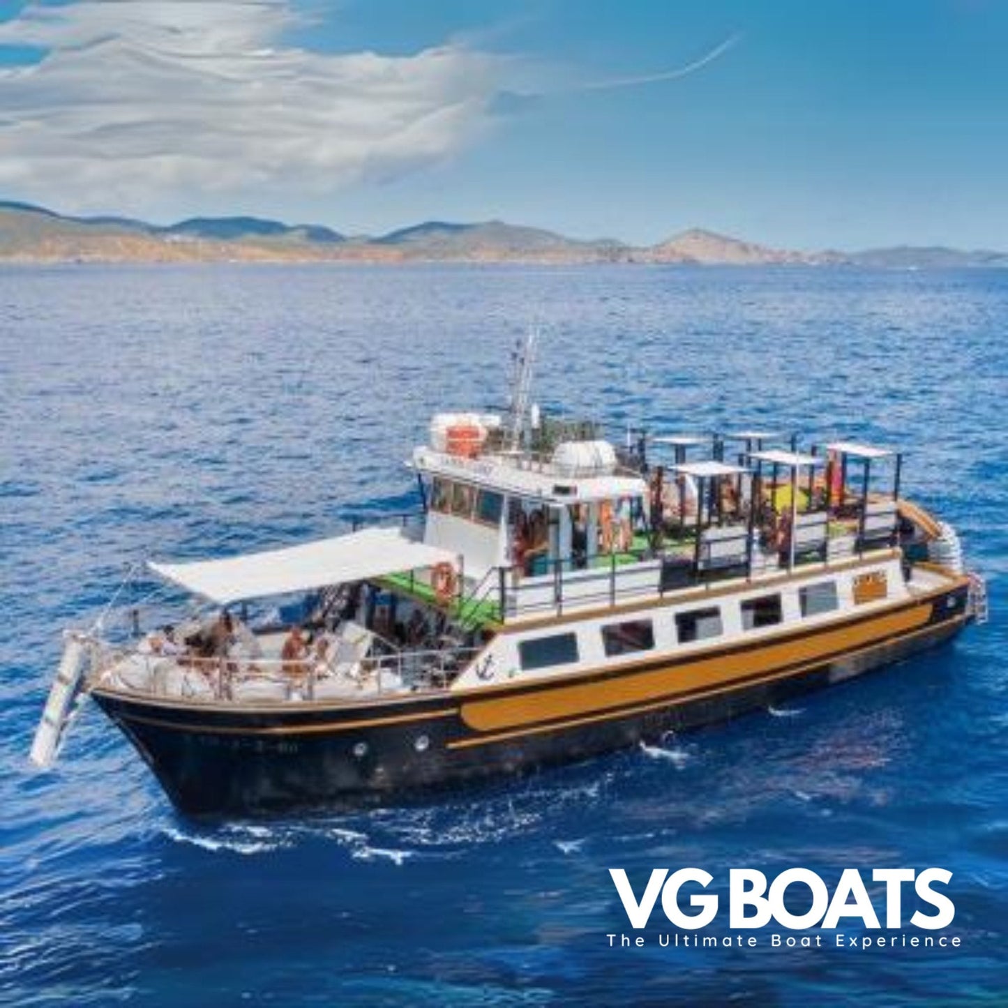 BOAT (150pax) - Yachts Ibiza, Front Side View