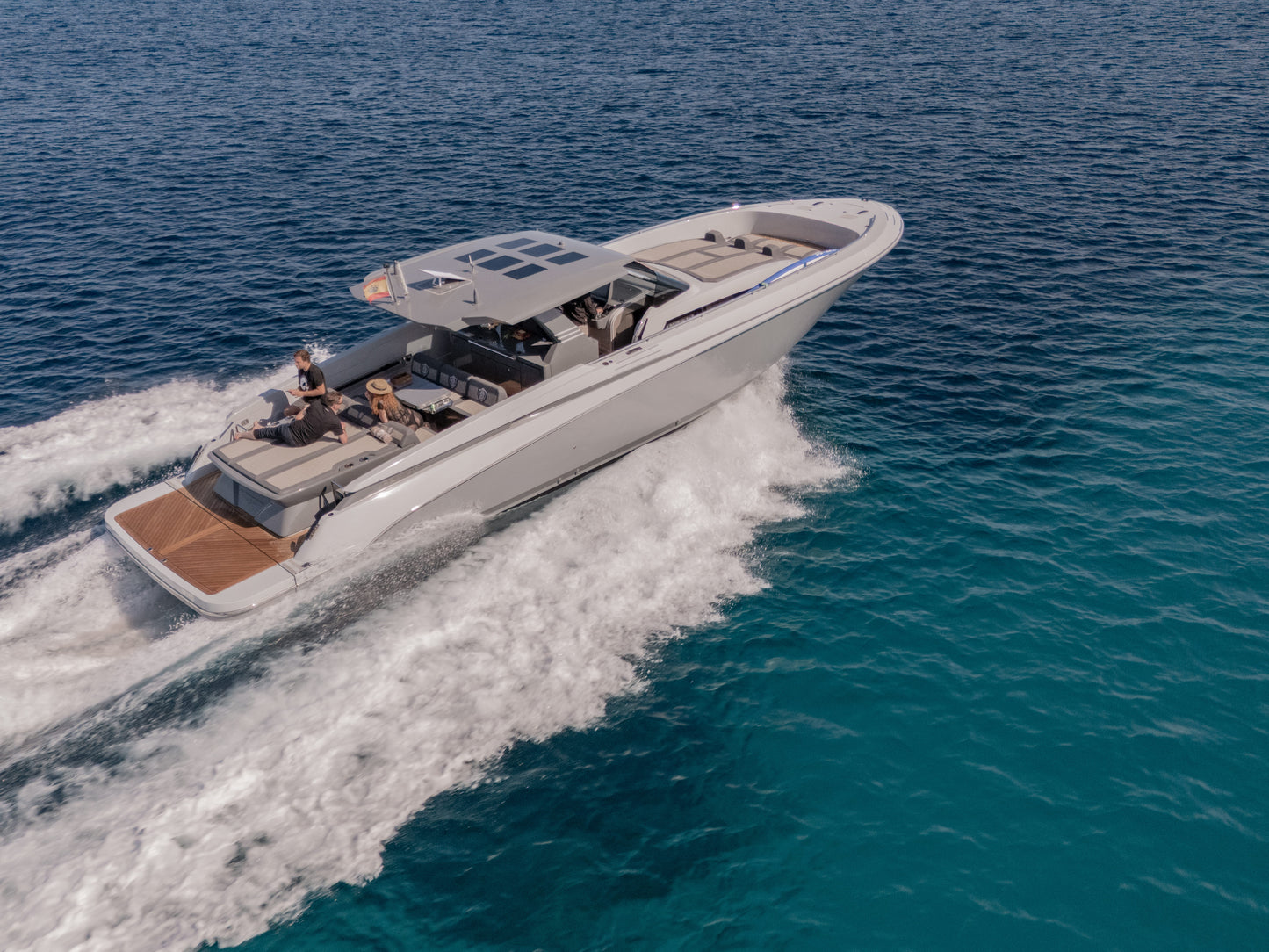 CANADOS 49 | "Grand"