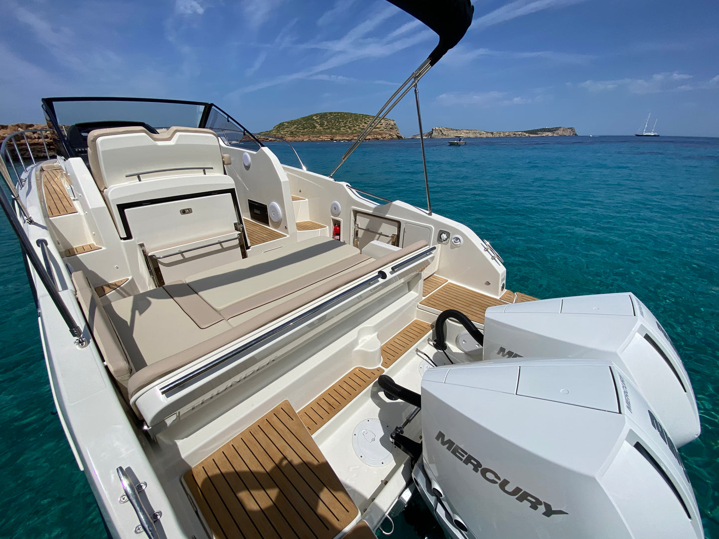 QUICKSILVER 875 | "Thunder"