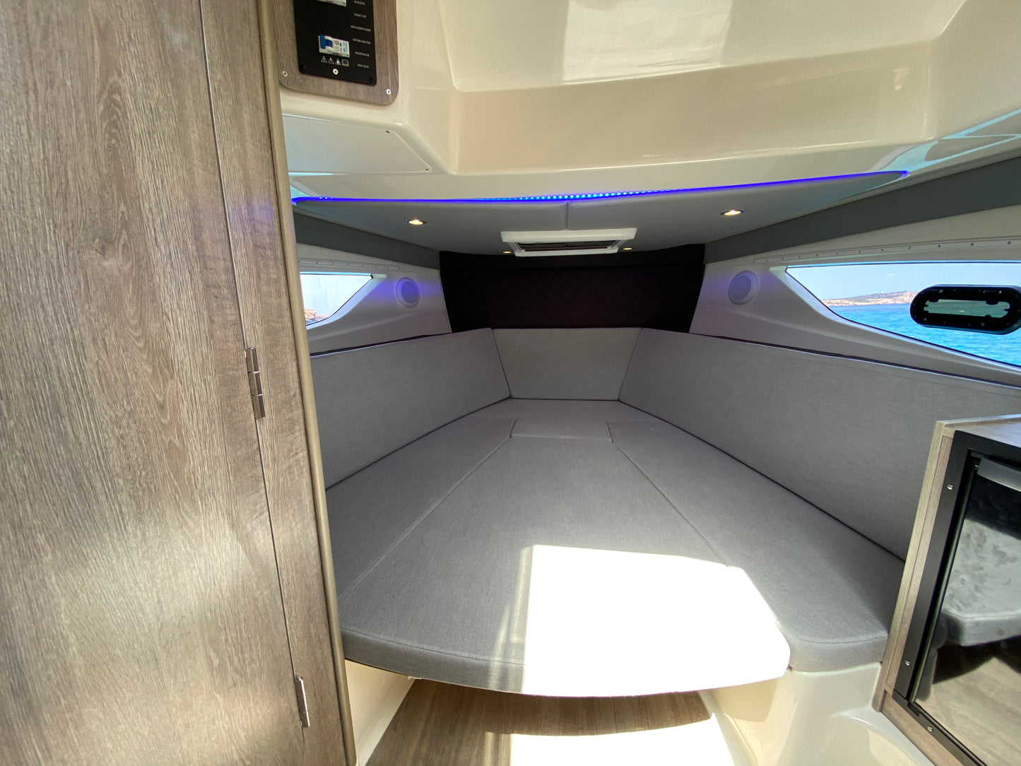 QUICKSILVER 875 | "Thunder"