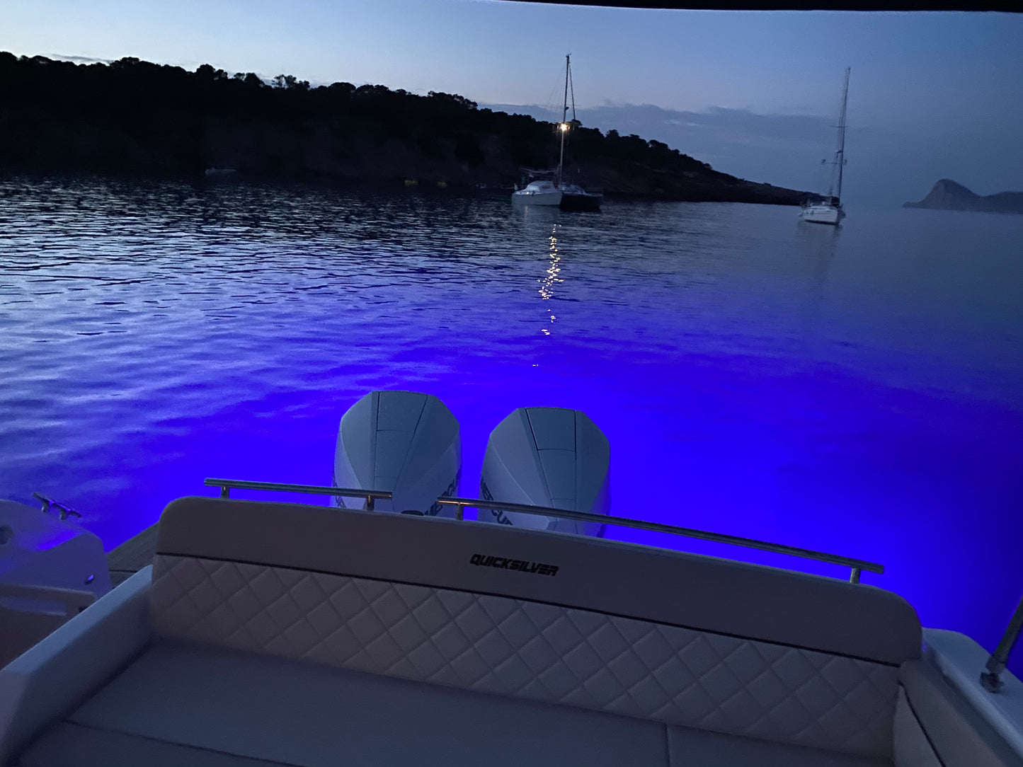 QUICKSILVER 875 | "Thunder"