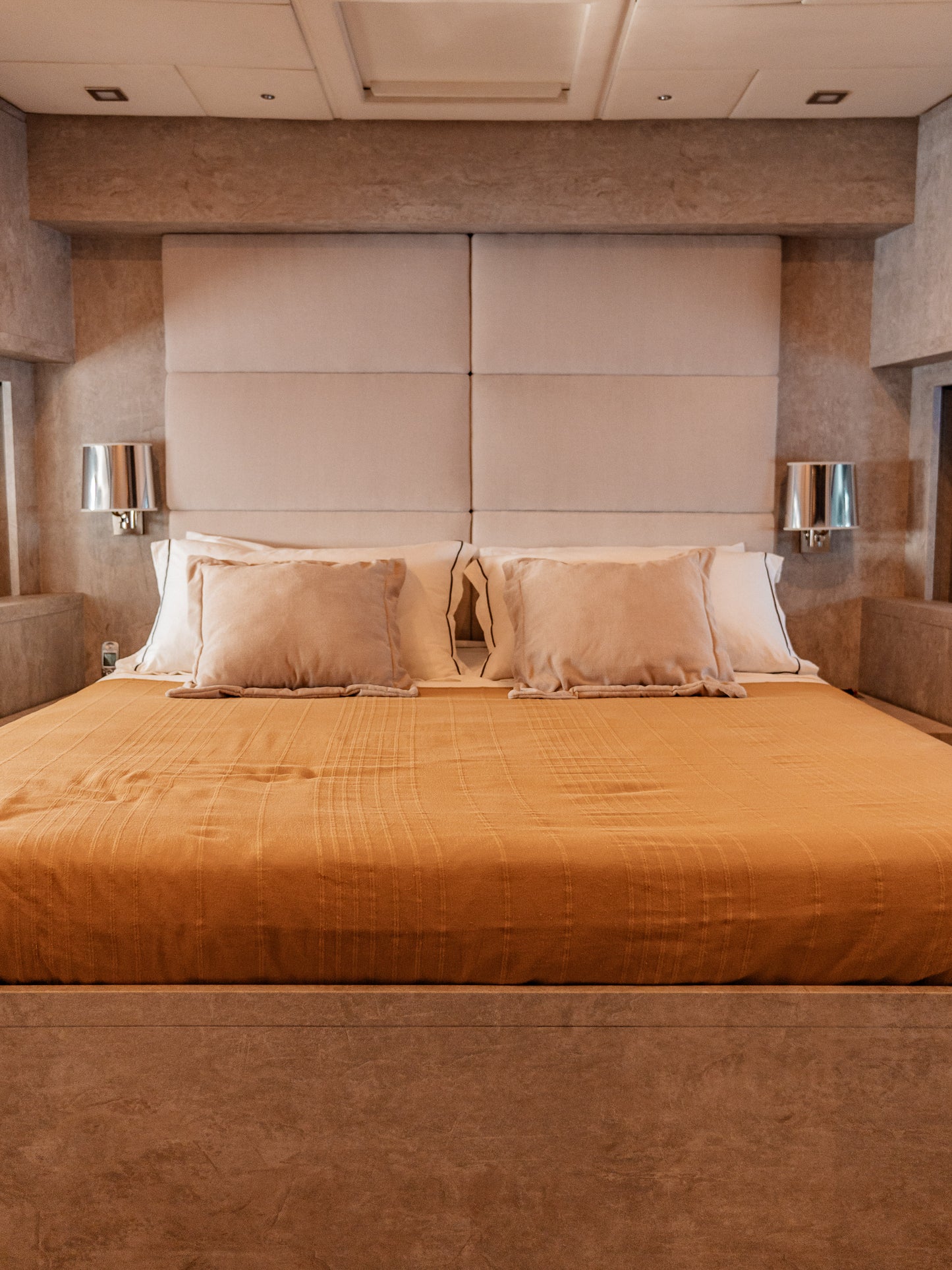 LEOPARD 102 | "La Romana"