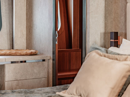 LEOPARD 102 | "La Romana"