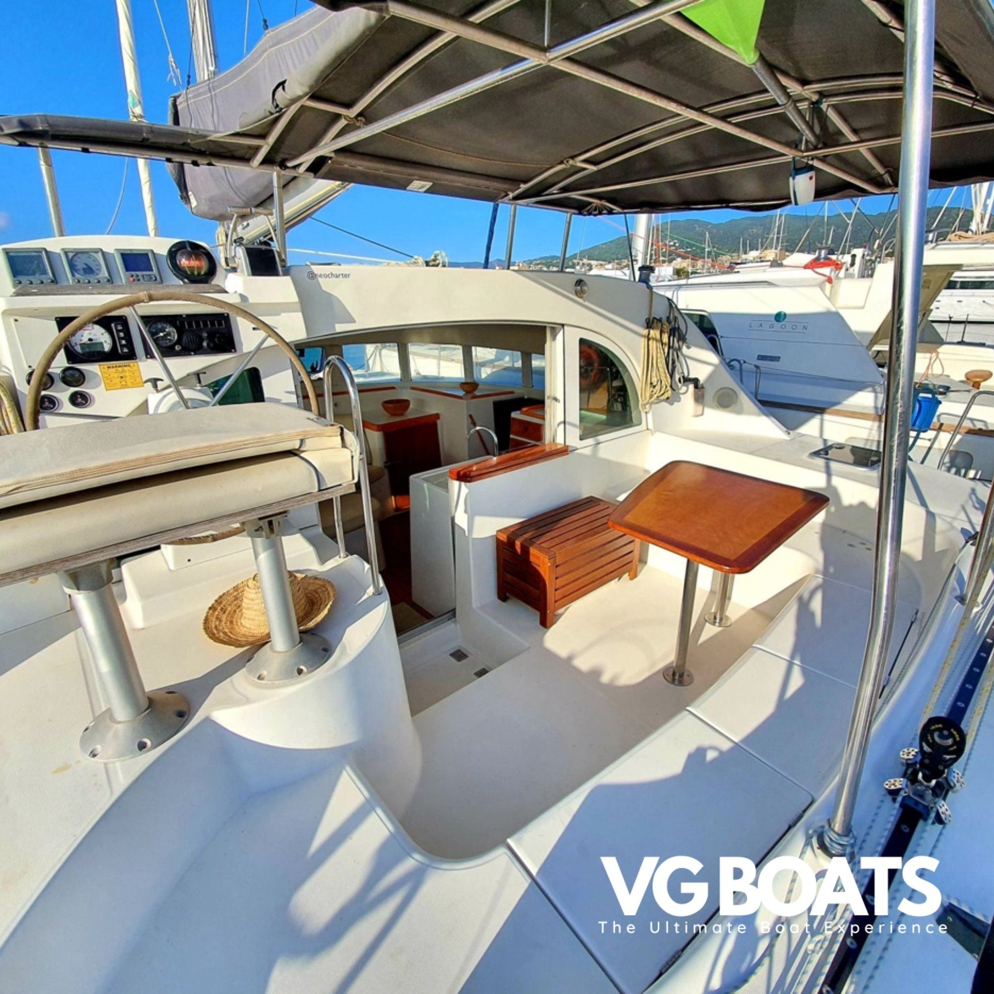 LAGOON 380 - Yachts Ibiza, Behind Area View