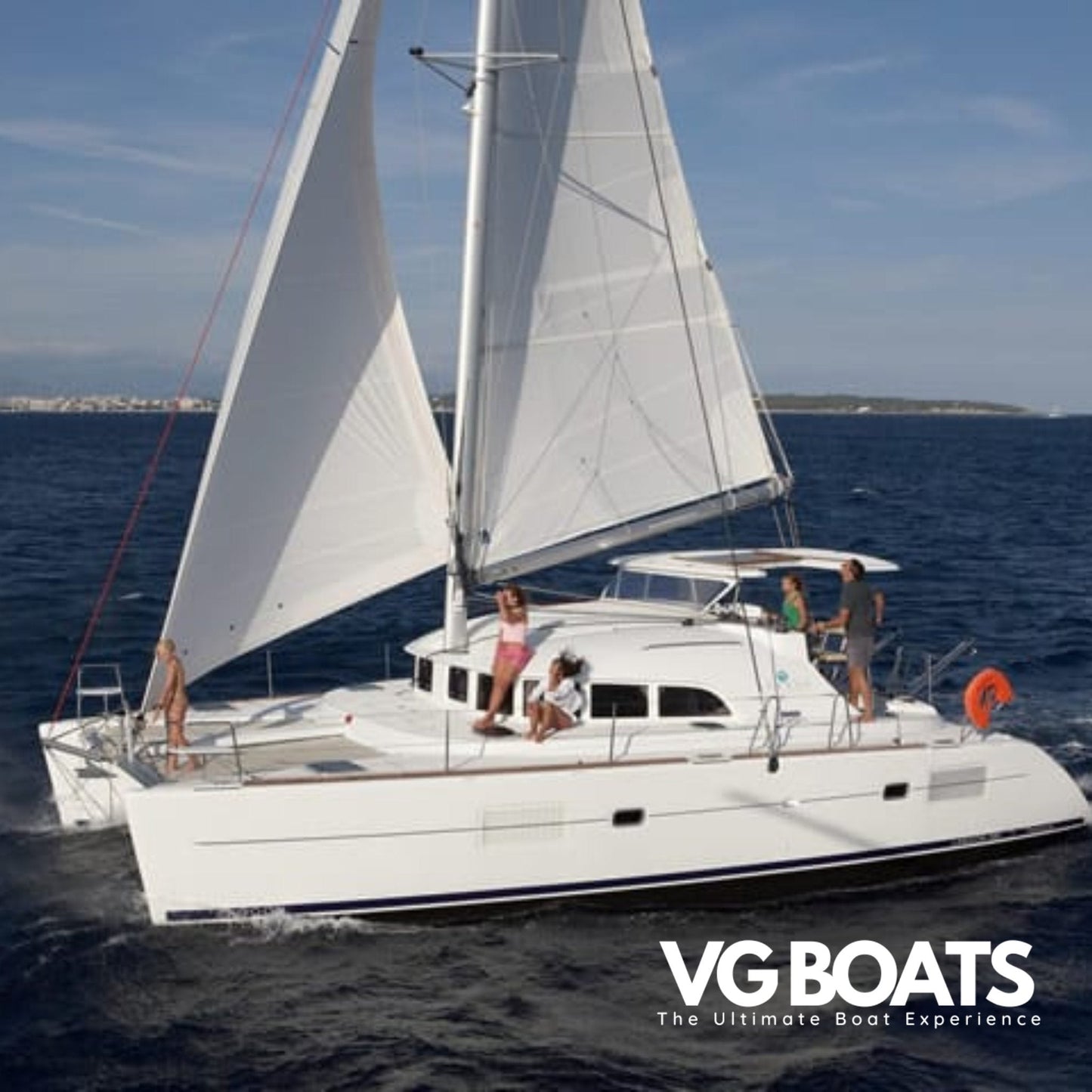 LAGOON 380 - Yachts Ibiza, Left Side View