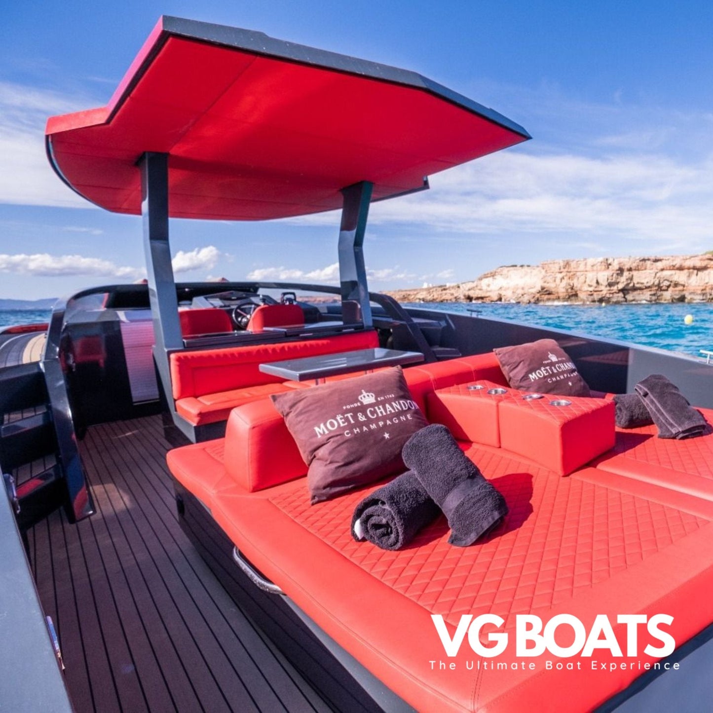 MALIBLUE 38 - Yachts Ibiza, Back Area View