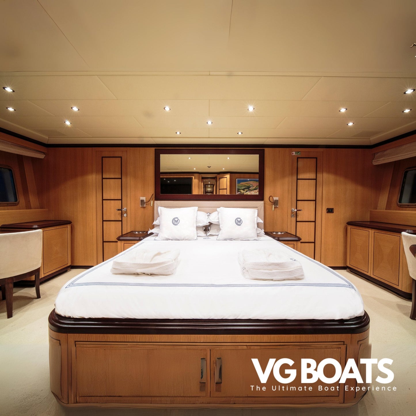 MANGUSTA 92 - Yachts Ibiza, Bedroom View