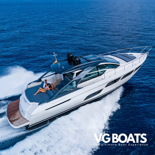 PERSHING 5X - Yachts Ibiza, Right Back Side View