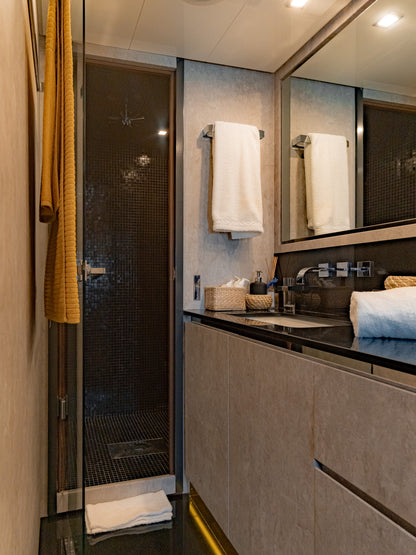 LEOPARD 102 | "La Romana"