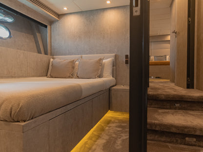 LEOPARD 102 | "La Romana"