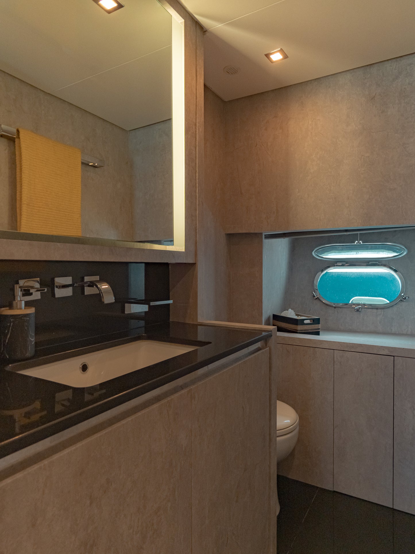 LEOPARD 102 | "La Romana"