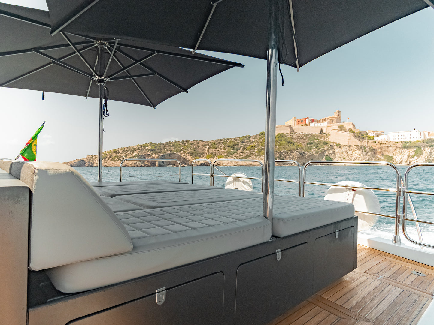 LEOPARD 102 | "La Romana"