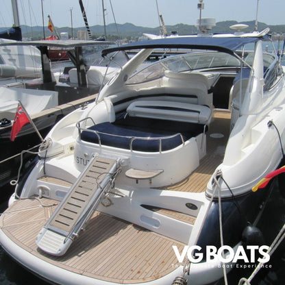 SUNSEEKER CAMARGUE 47 - Yachts Ibiza, Back Side View