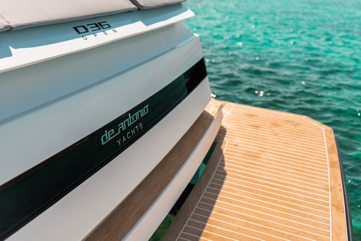 DE ANTONIO D36 | "Pippa y Cookie"