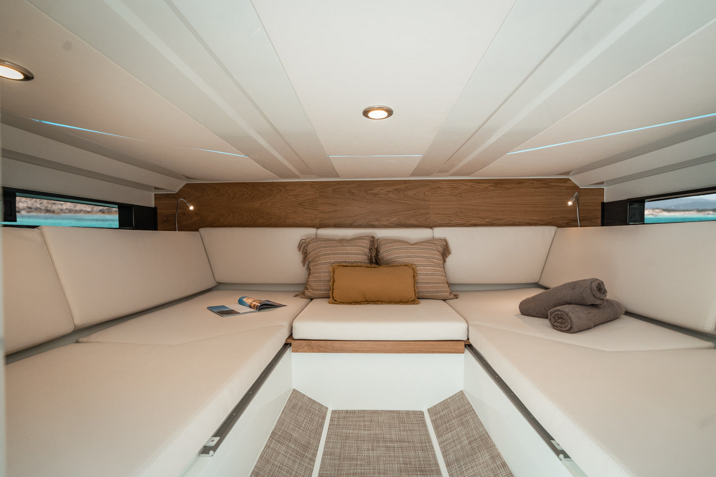 DE ANTONIO D36 | "Stardust"