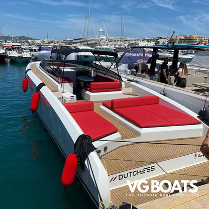 VANQUISH 43 - Yachts Ibiza, Behind Area View