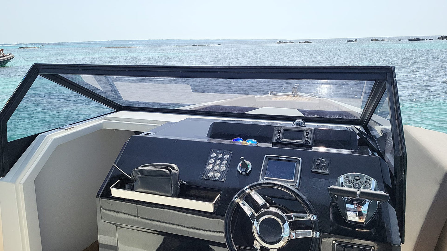 DE ANTONIO D33 | "Seea One"