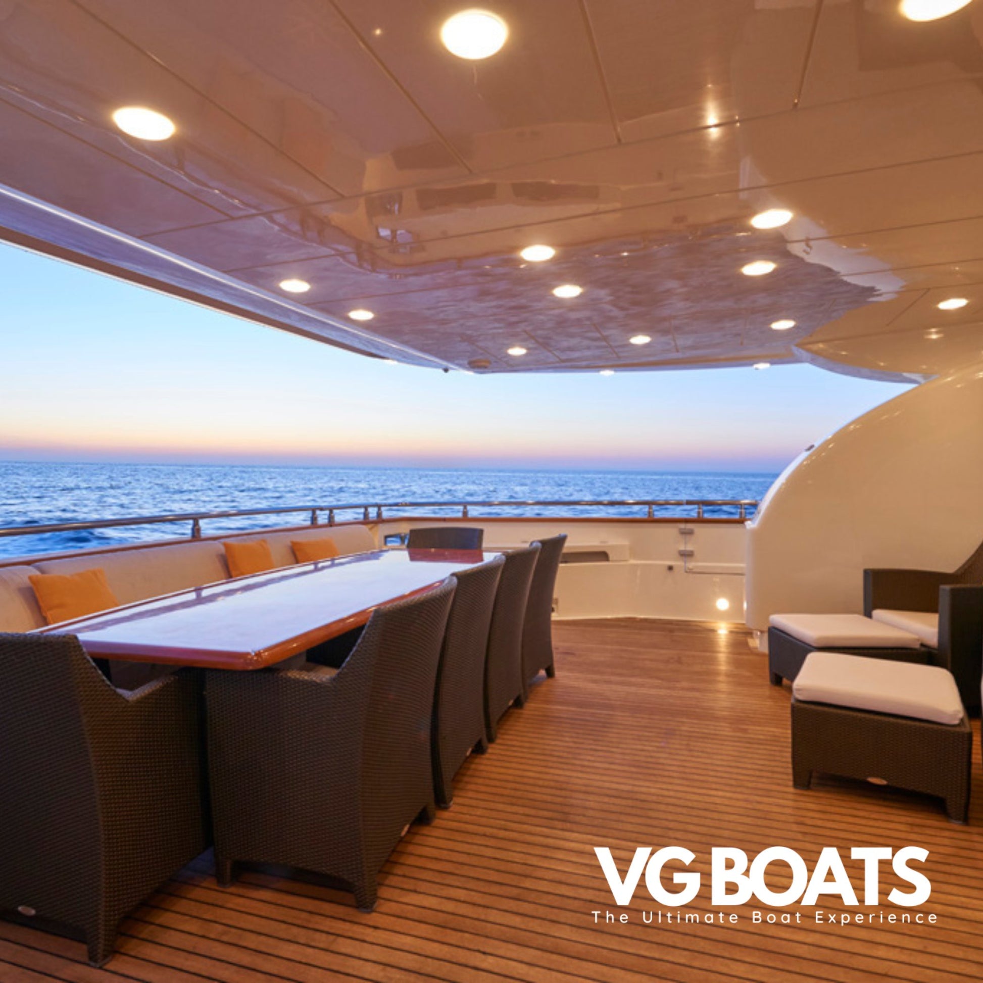 ASTONDIA 102 GLX - VG BOATS | The Ultimate Boat Experience