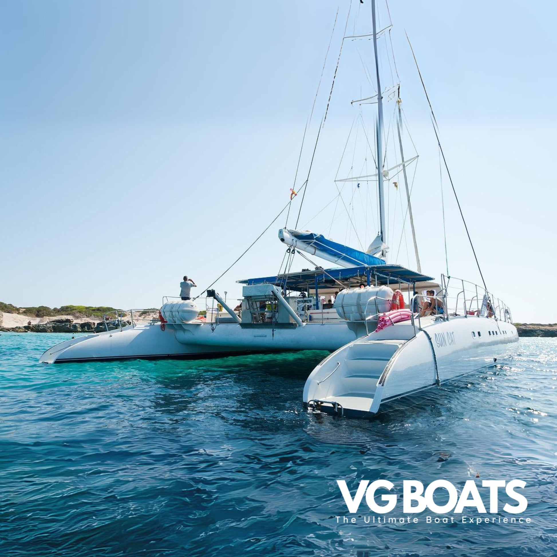 CATAMARAN (95pax) - VG BOATS | The Ultimate Boat Experience