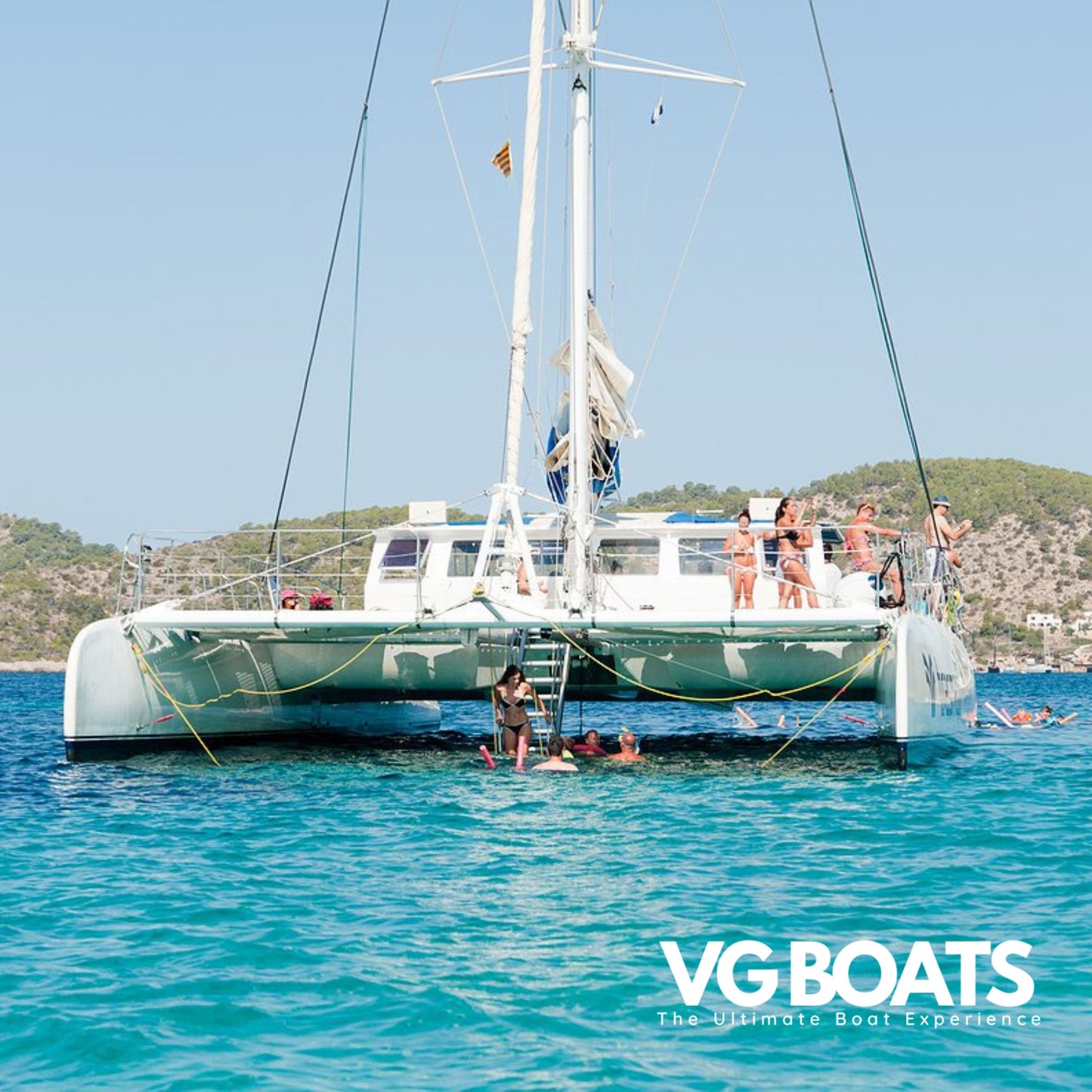 CATAMARAN (95pax) - VG BOATS | The Ultimate Boat Experience